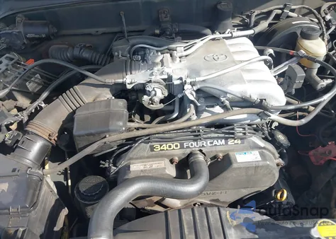 2001 Toyota Tacoma Xtracab z USA, uszkodzony, nr VIN 5TEWN72N41Z789428